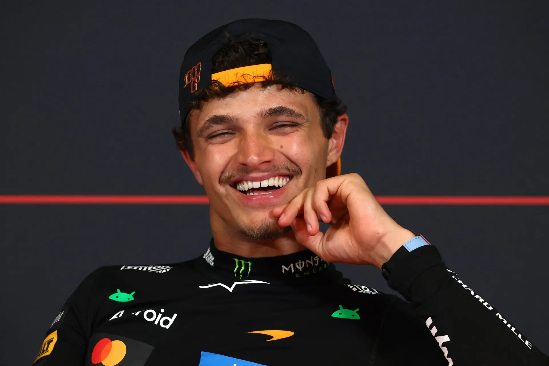 lando-norris-mclaren-gp-barcelona-catalonie-2026-zondag-12