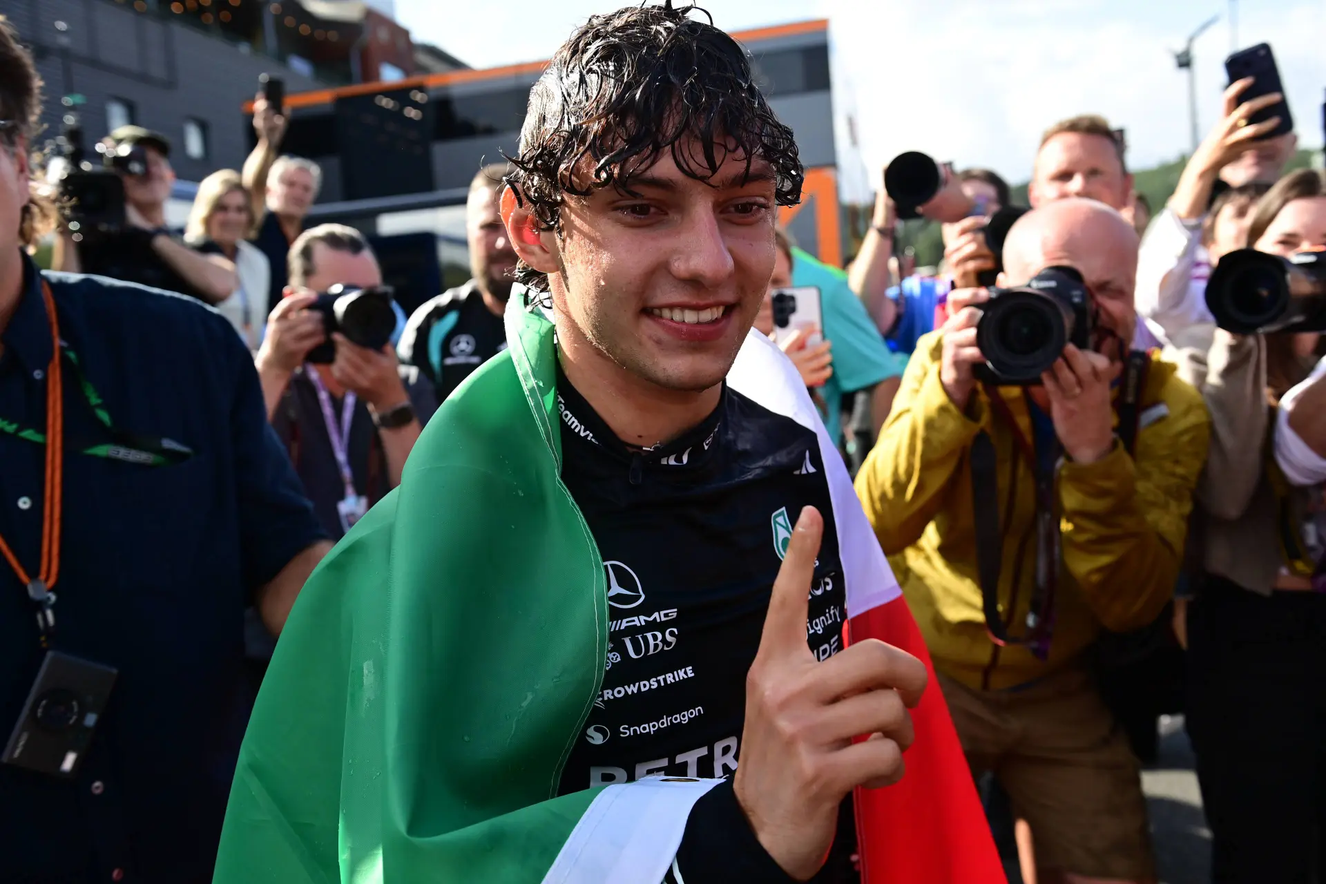 andrea-kimi-antonelli-mercedes-gp-belgie-2026-zondag-13