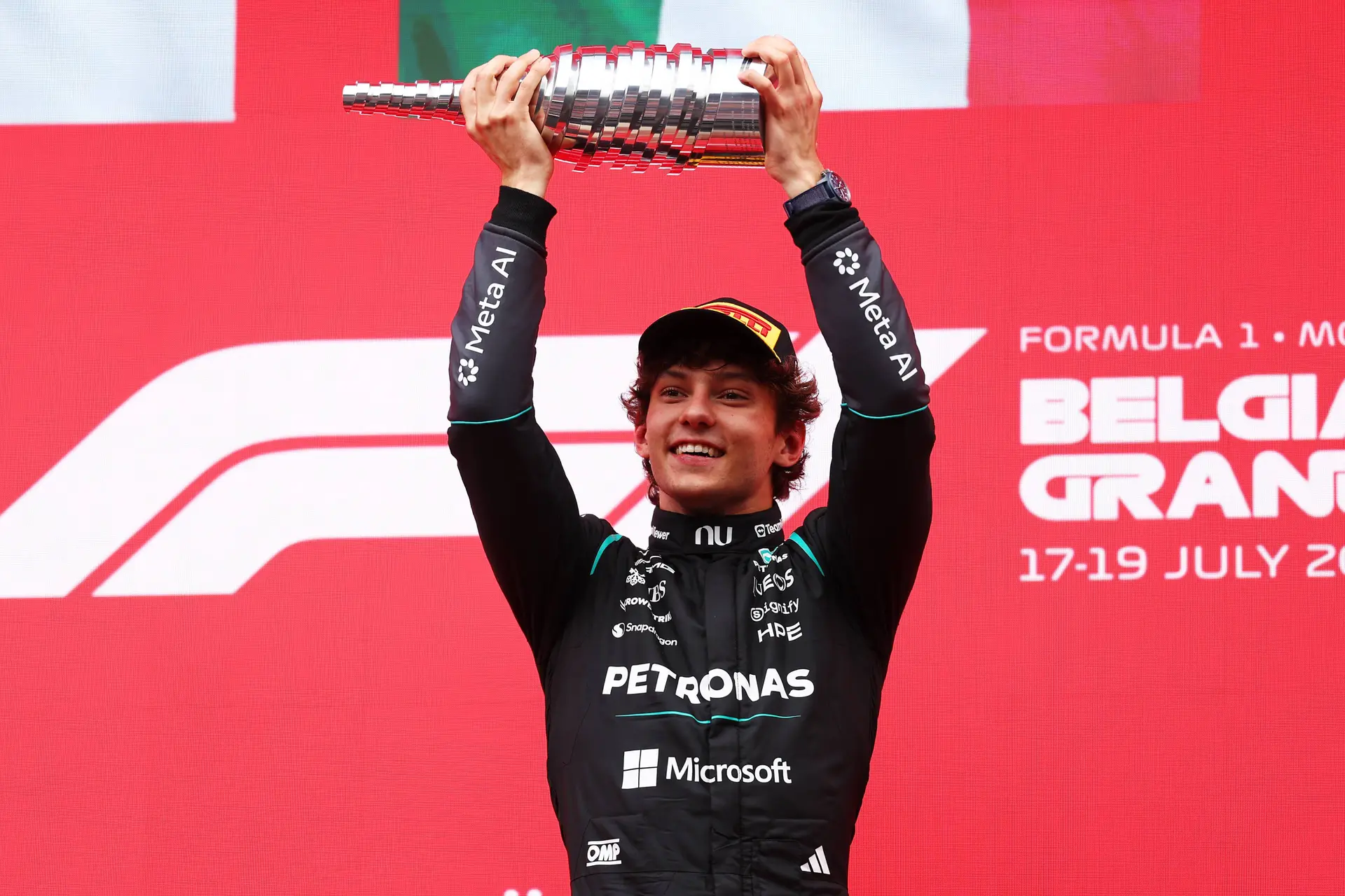 andrea-kimi-antonelli-mercedes-gp-belgie-2026-zondag-podium