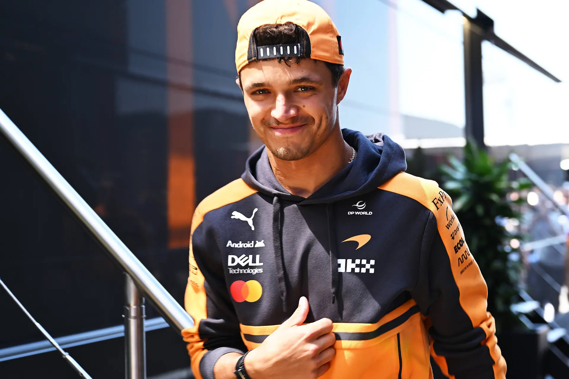 lando-norris-mclaren-2026-hongarije-zondag