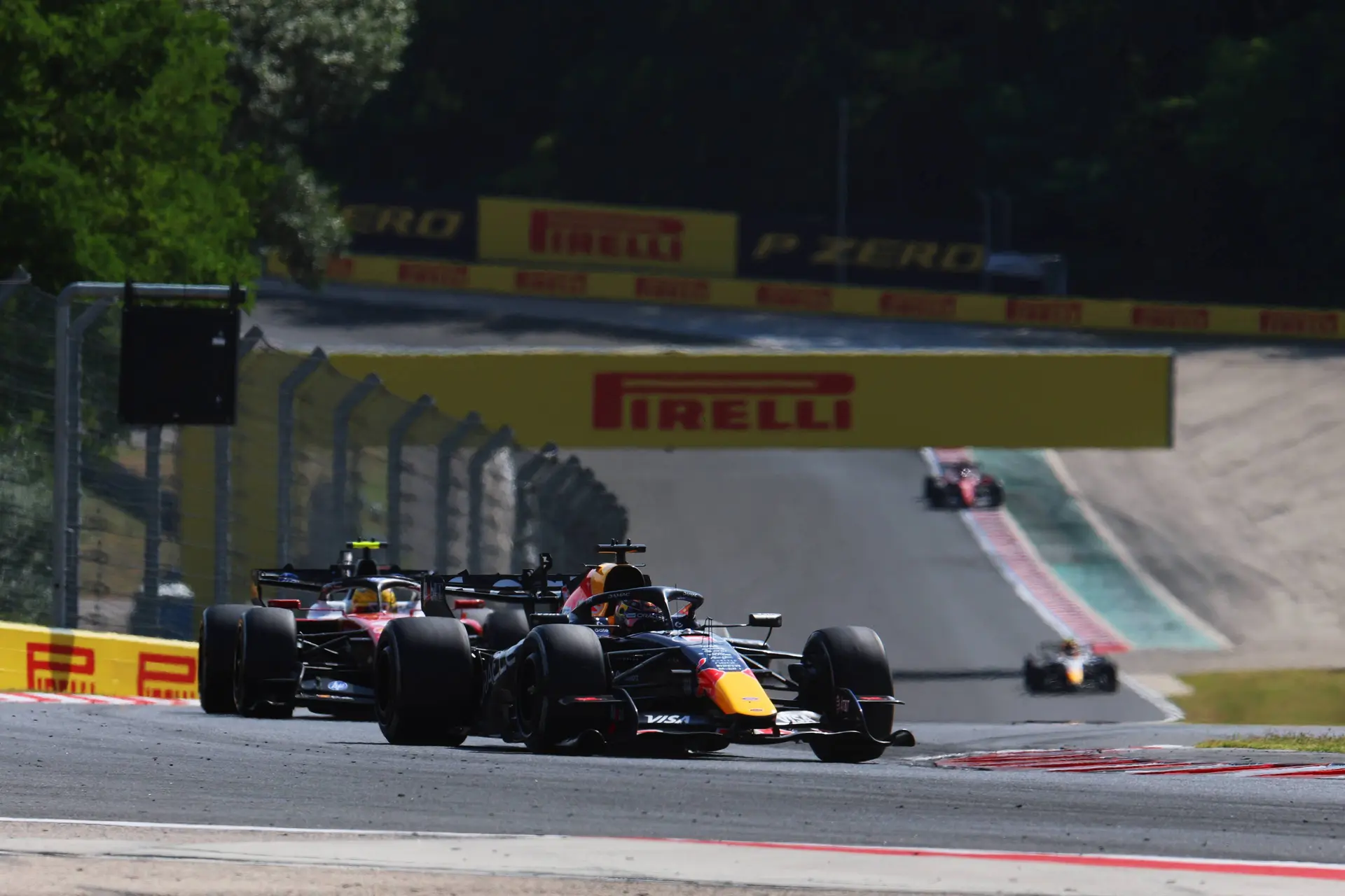 max-verstappen-red-bull-racing-gp-hongarije-2026-zondag-pirelli-2