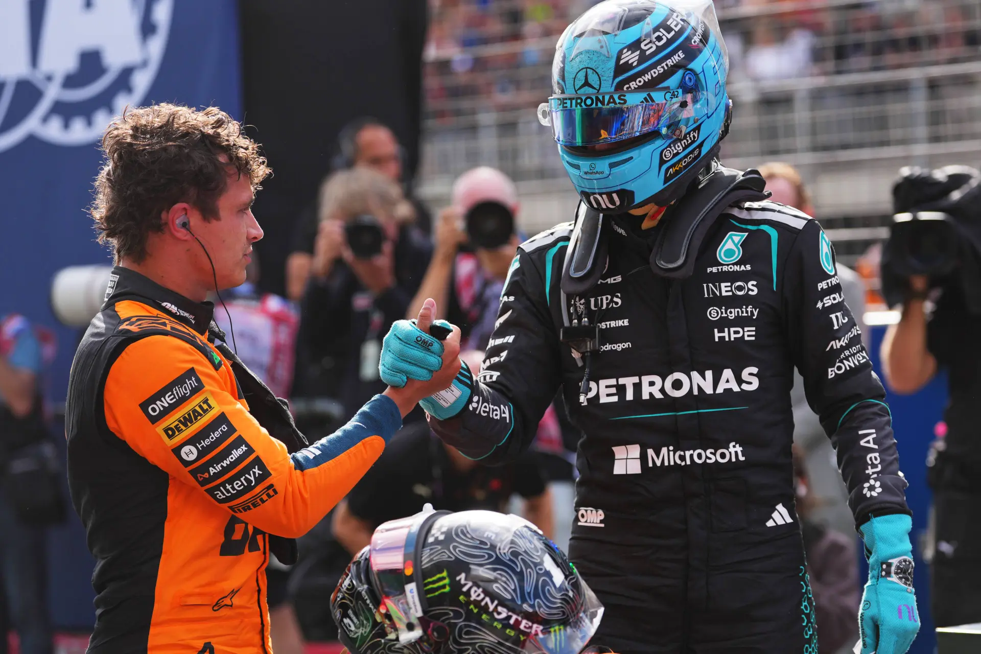 lando-norris-mclaren-gp-nederland-2026-zondag-george-russell-mercedes-2