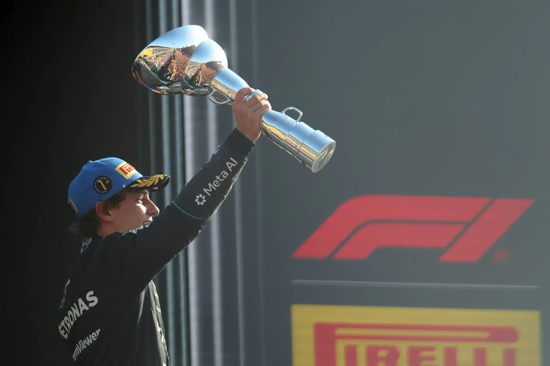 kimi-antonelli-mercedes-podium-win-italië-44-sunday-monza-2026
