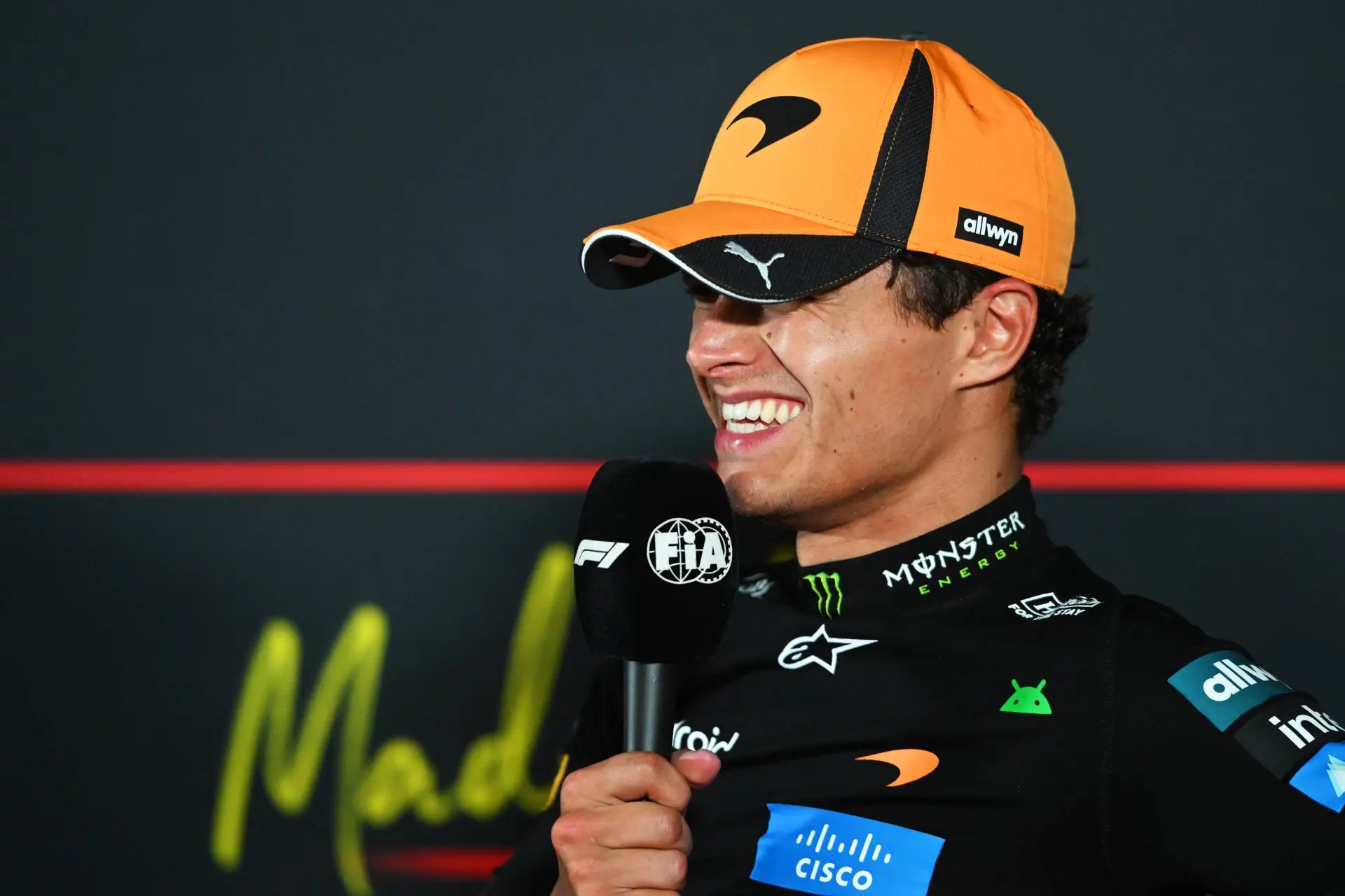 lando-norris-mclaren-gp-spanje-2026-zondag
