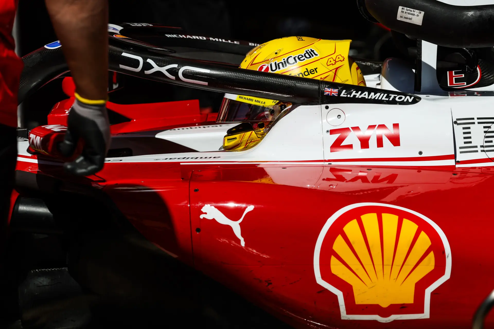 lewis-hamilton-ferrari-friday-spajne-madrid-2026-SF-26-b
