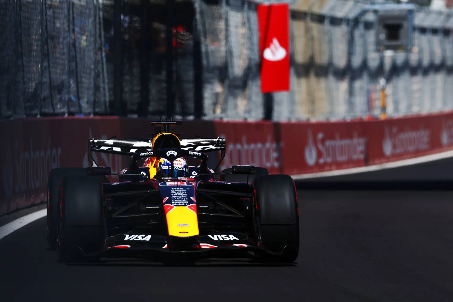 max-verstappen-red-bull-racing-gp-spanje-2026-zondag