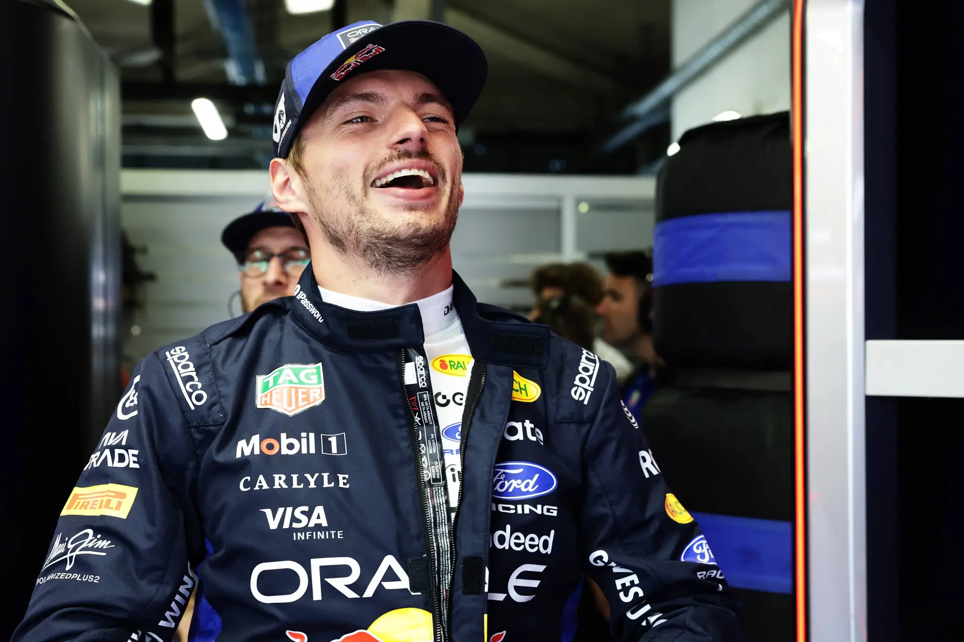 max-verstappen-red-bull-racing-italië-monza-lach