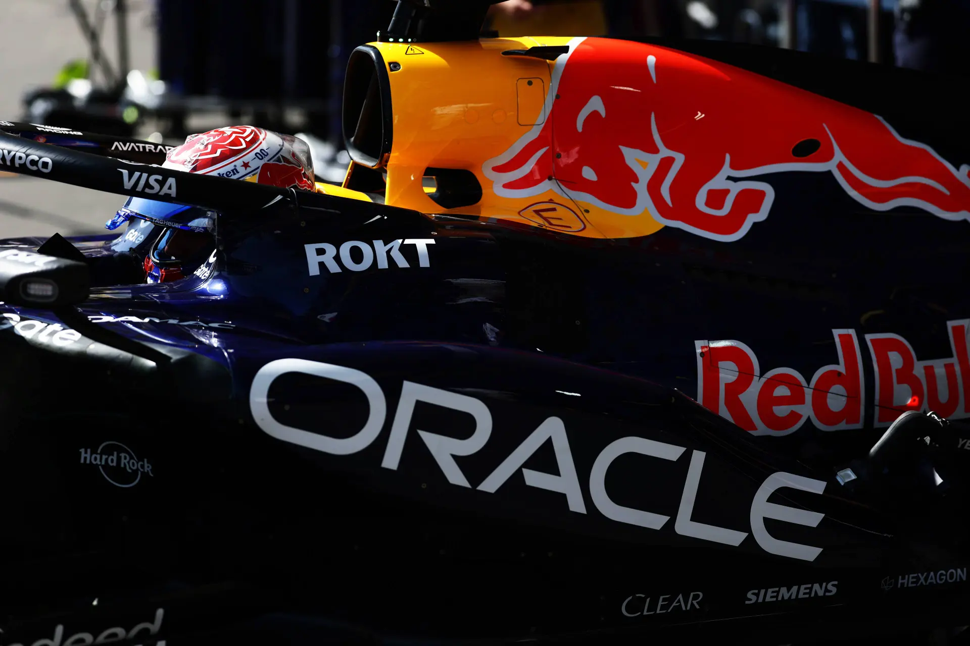 max-verstappen-red-bull-racing-rb22-vt2-baku-azerbeidzjan-1