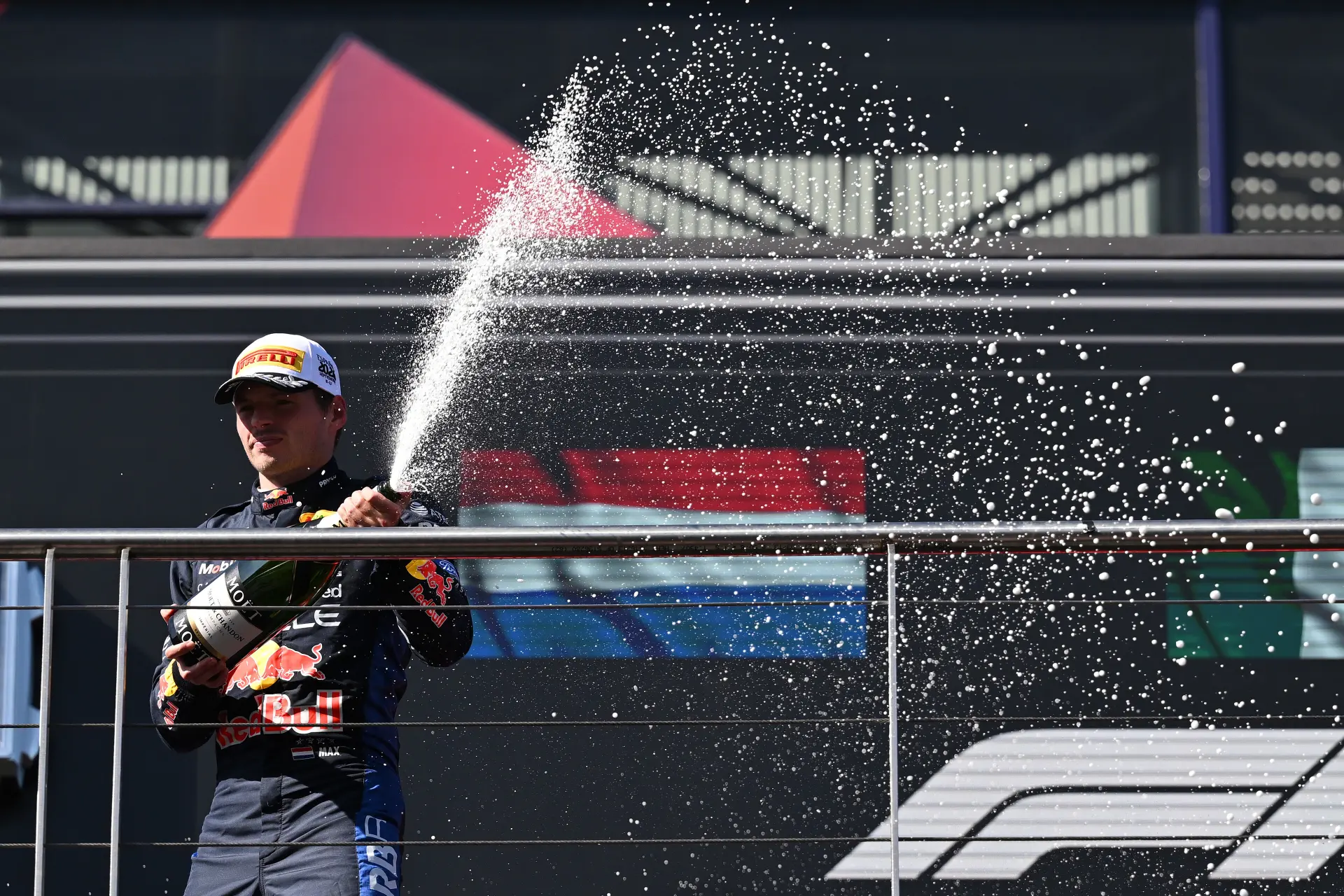 max-verstappen-spanje-2026-madrid-sunday-podium-3