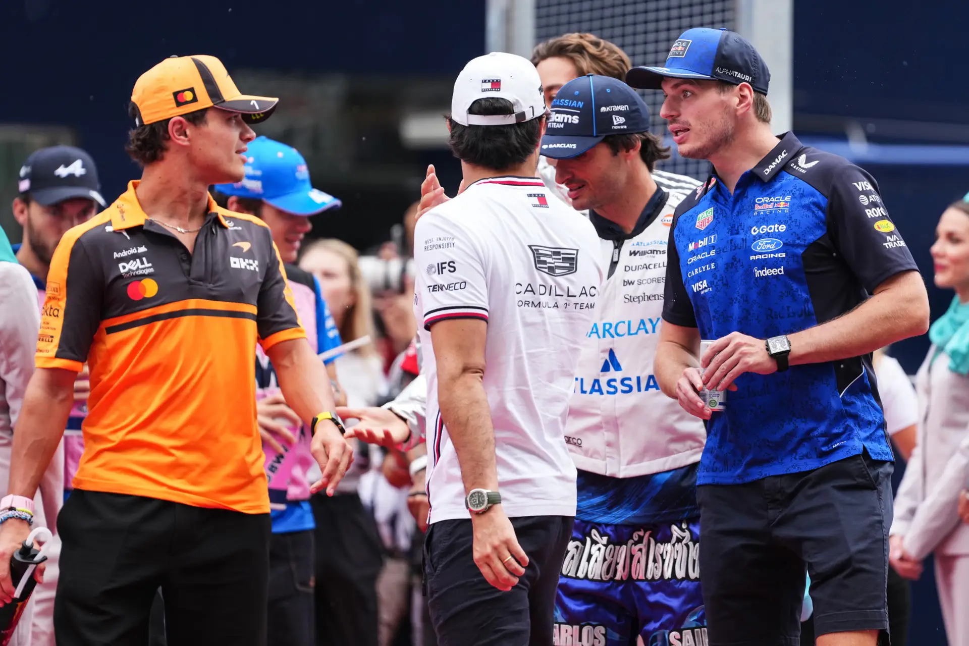 lando-norris-max-verstappen-2026-sergio=perez-bahrein-sepang