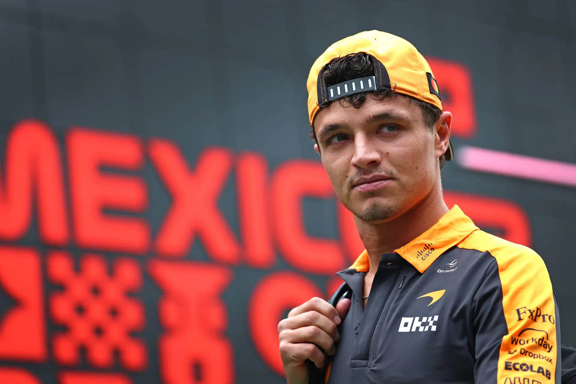 lando-norris-mclaren-trainingen-mexico (6)