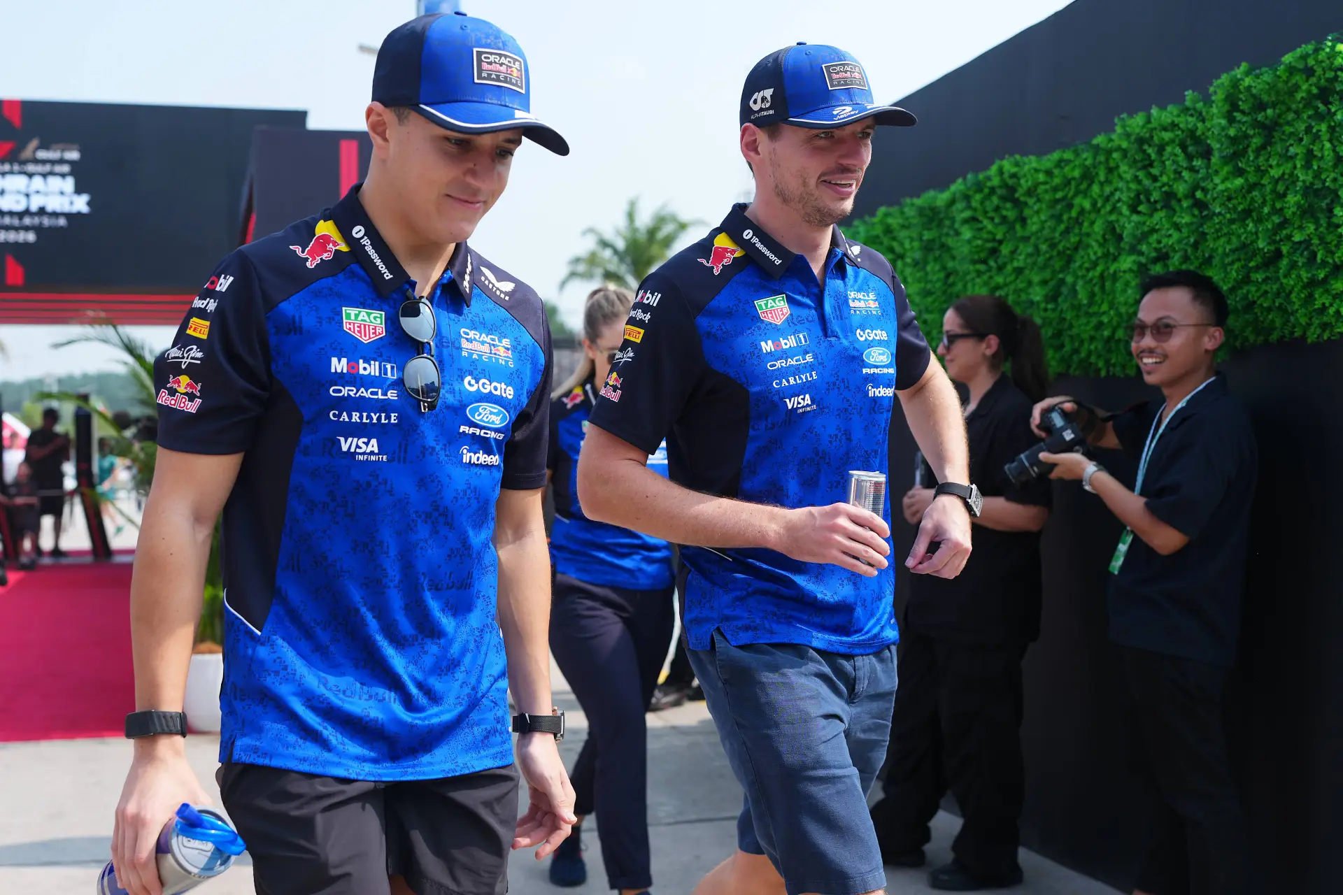 max-verstappen-isack-hadjar-red-bull-racing-maleisië-bahrein-sepang-zaterdag-1