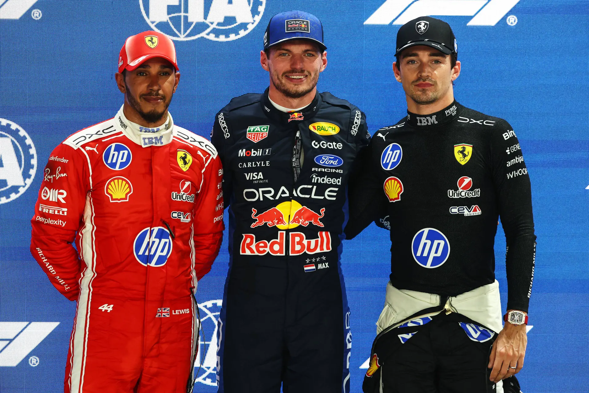 max-verstappen-red-bull-racing-gp-singapore-2026-zaterdag-poleposition-ferrari-lewis-hamilton-charles-leclerc