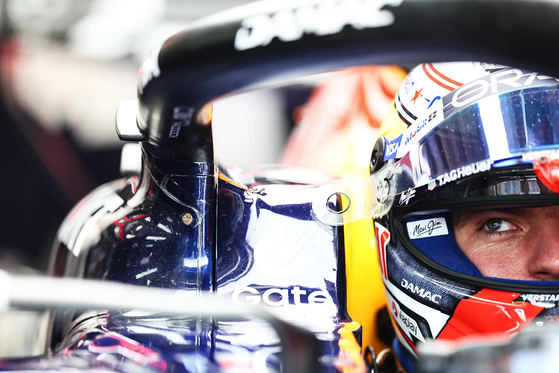 max-verstappen-vs-austin-cota-red-bull-racing-RB22-2