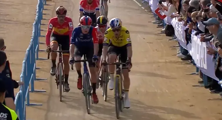 ronhaar van aert