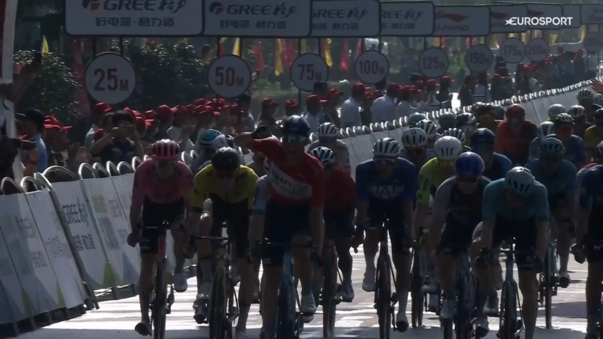 Leader Vernon survives tricky final and wins for second time in a row at Tour of Guangxi