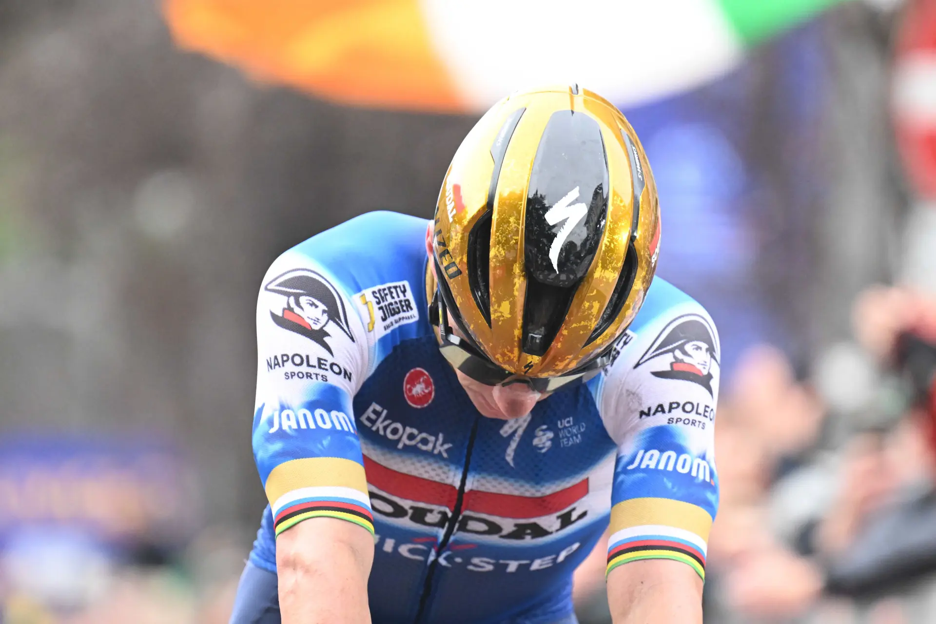 Wuyts claims to know details of an incredible Red Bull-BORA-hansgrohe contract offer for Evenepoel