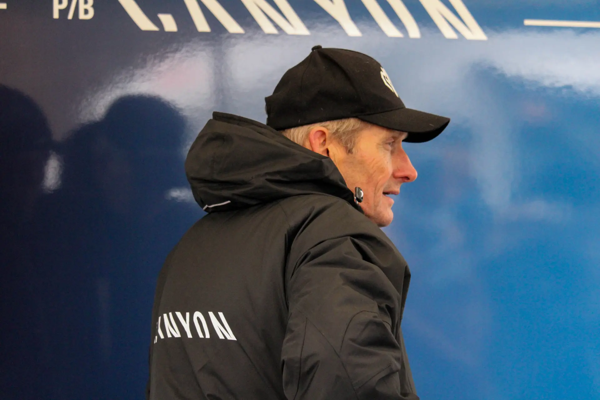 Adrie van der Poel keeps Mathieu on his toes: "You can see he only participated in a few races"