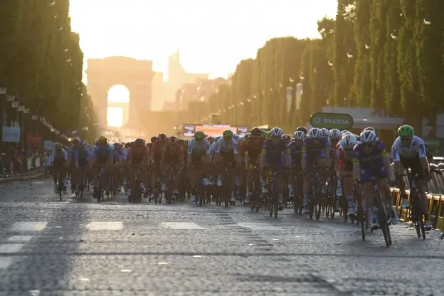 Stage 21 of the Tour de France in Paris nearly halved, Van der Poel breathes a sigh of relief