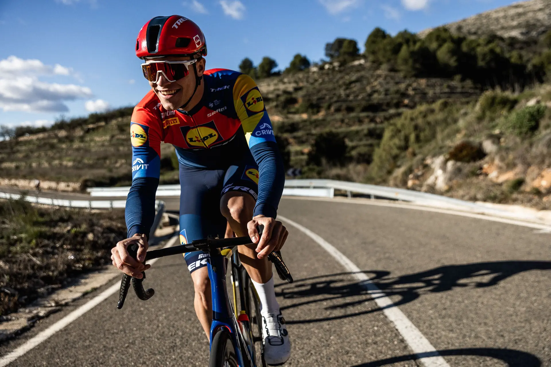 Buitrago enjoyes great legs in Valencia, Almeida disappointed, Milan hoped for a stunt from his Swedish teammate