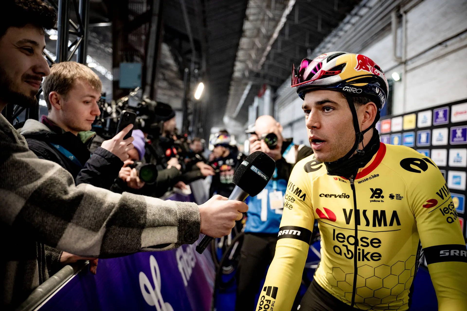 Van Aert draws harsh conclusion after failed comeback in E3: "I was here to achieve a good result"