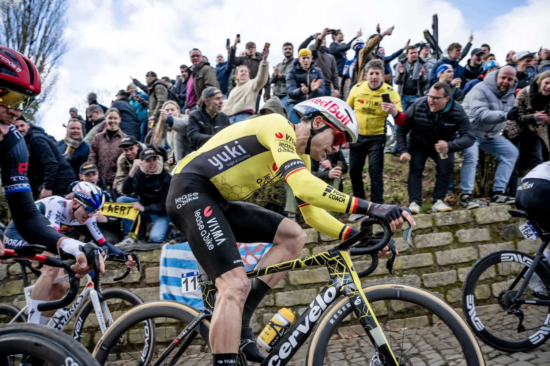 Without Pogacar, focus shifts to Van Aert and Visma | Lease a Bike: "It affects the race"