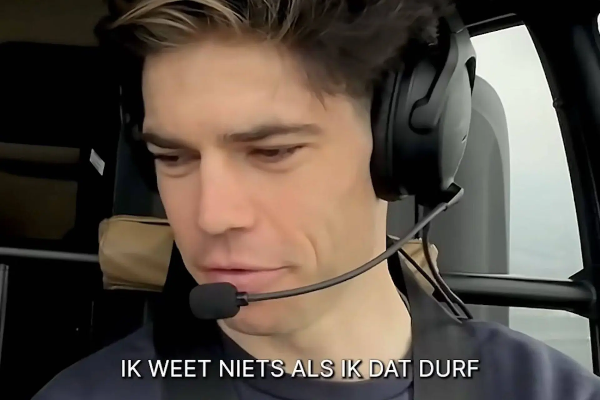 🎥 Van Aert gears up for the Classics – Belgian shares stunning helicopter footage and wraps up training in Tenerife