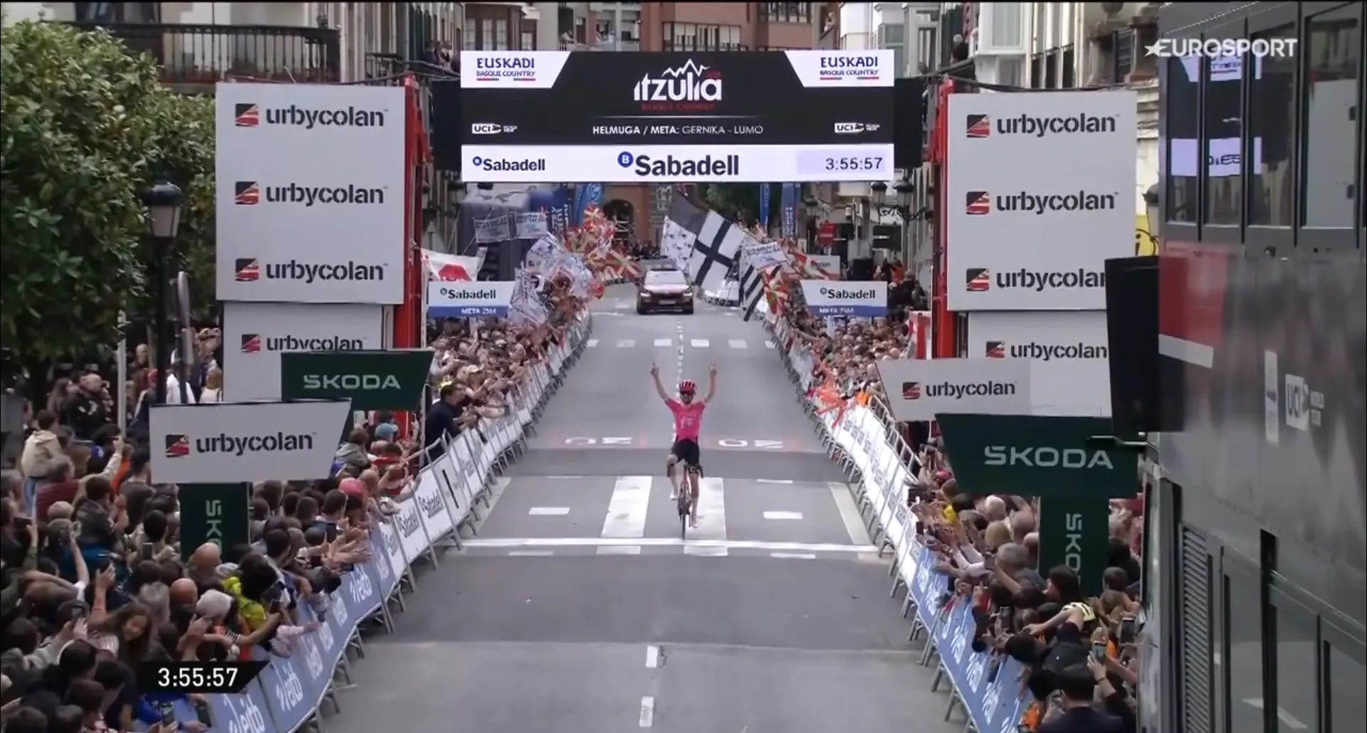 Ben Healy style! Brutal Irishman finishes off sensational 57-kilometer solo at Tour of the Basque Country