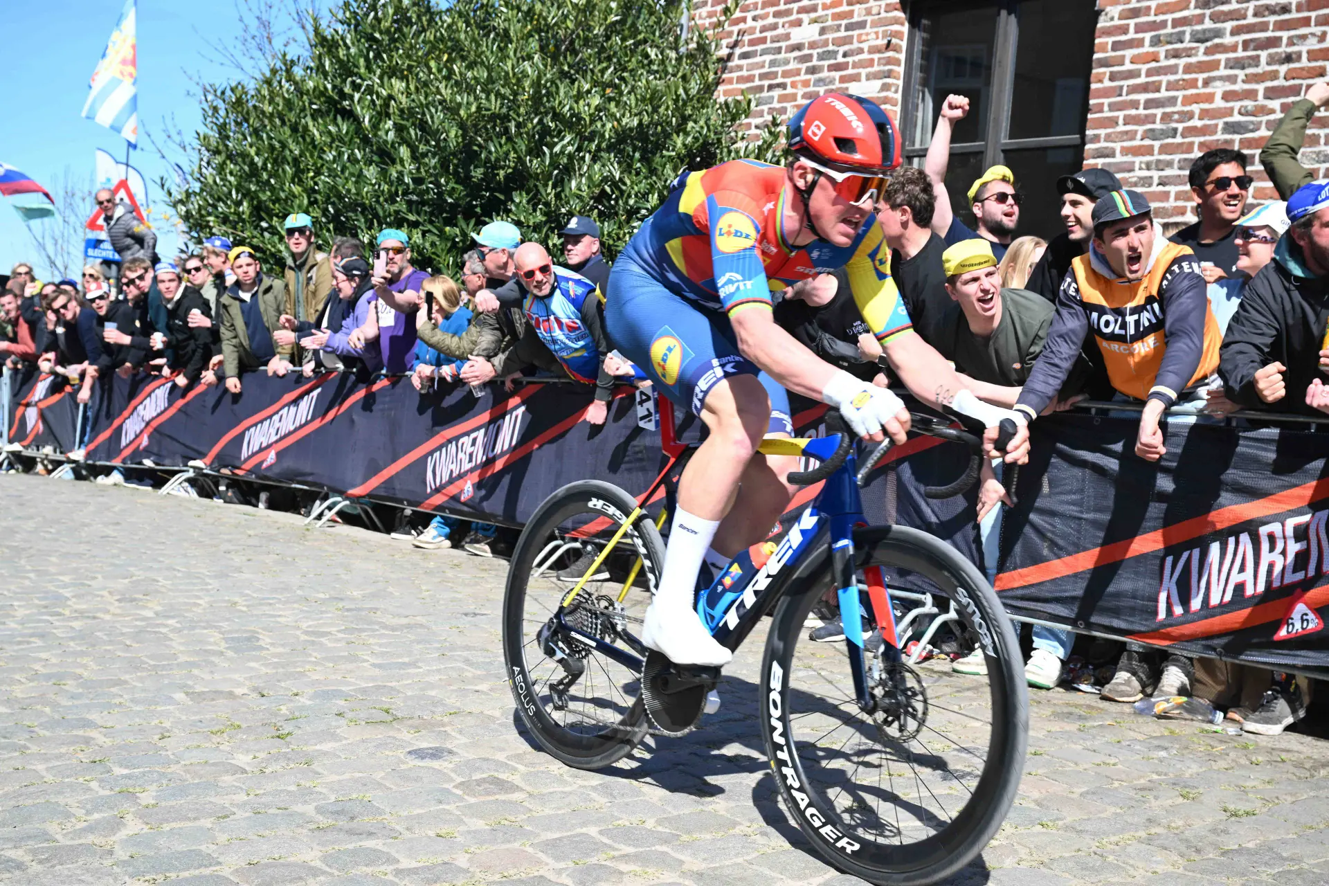 Lidl-Trek counters van der Poel and Pogacar with three leaders: "It would be crazy to rely on just one"
