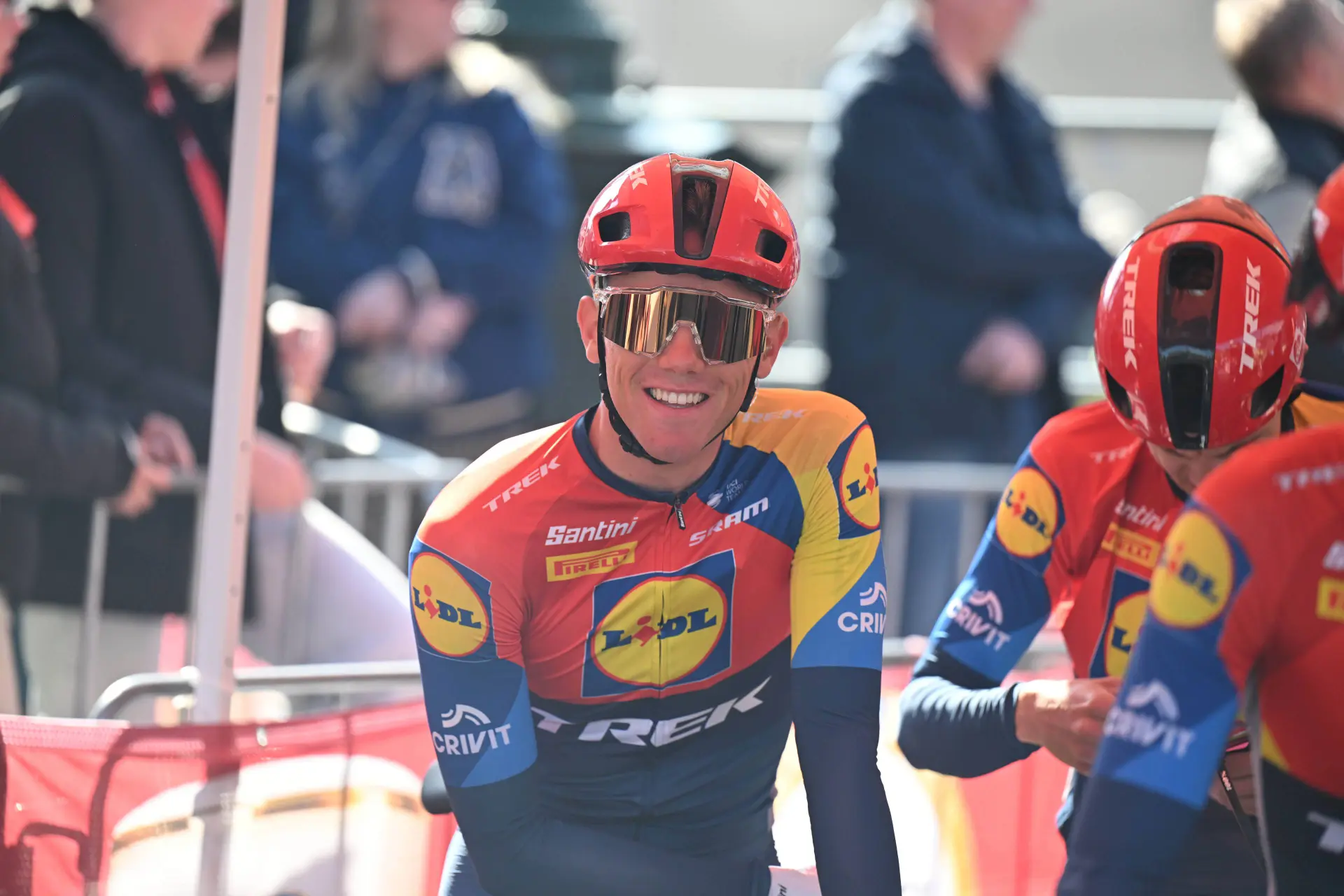 Thibau Nys only became a road cyclist after his mother was infected with COVID-19: "From there, it just took off!"