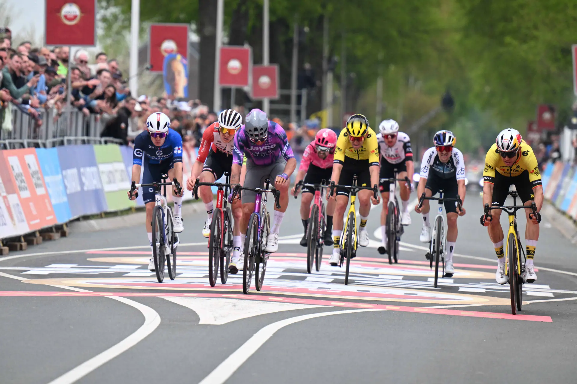 van aert matthews