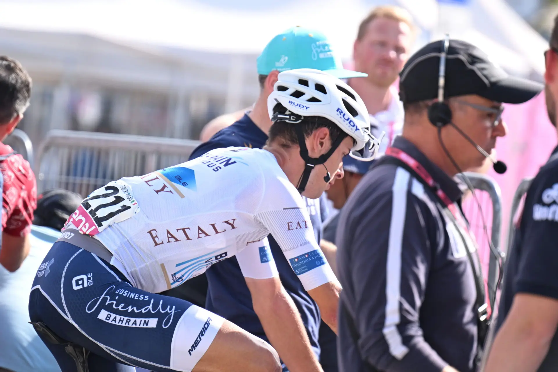 Favorites young rider classification Giro d’Italia 2025 | White jersey likely to rest on strong shoulders