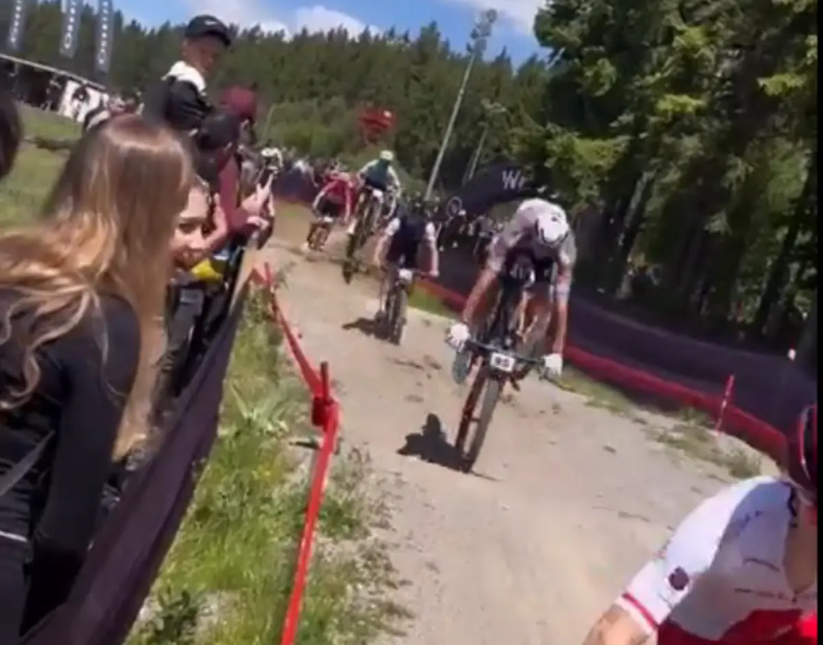 Dutch national coach De Knegt:  "It’s sad to see Mathieu van der Poel suddenly being dismissed as some kind of loser"
