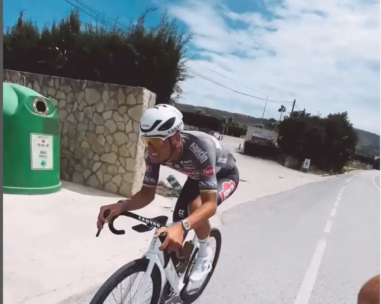No Tour stress for van der Poel: He'll ride the Dauphiné as his build-up to yellow continues