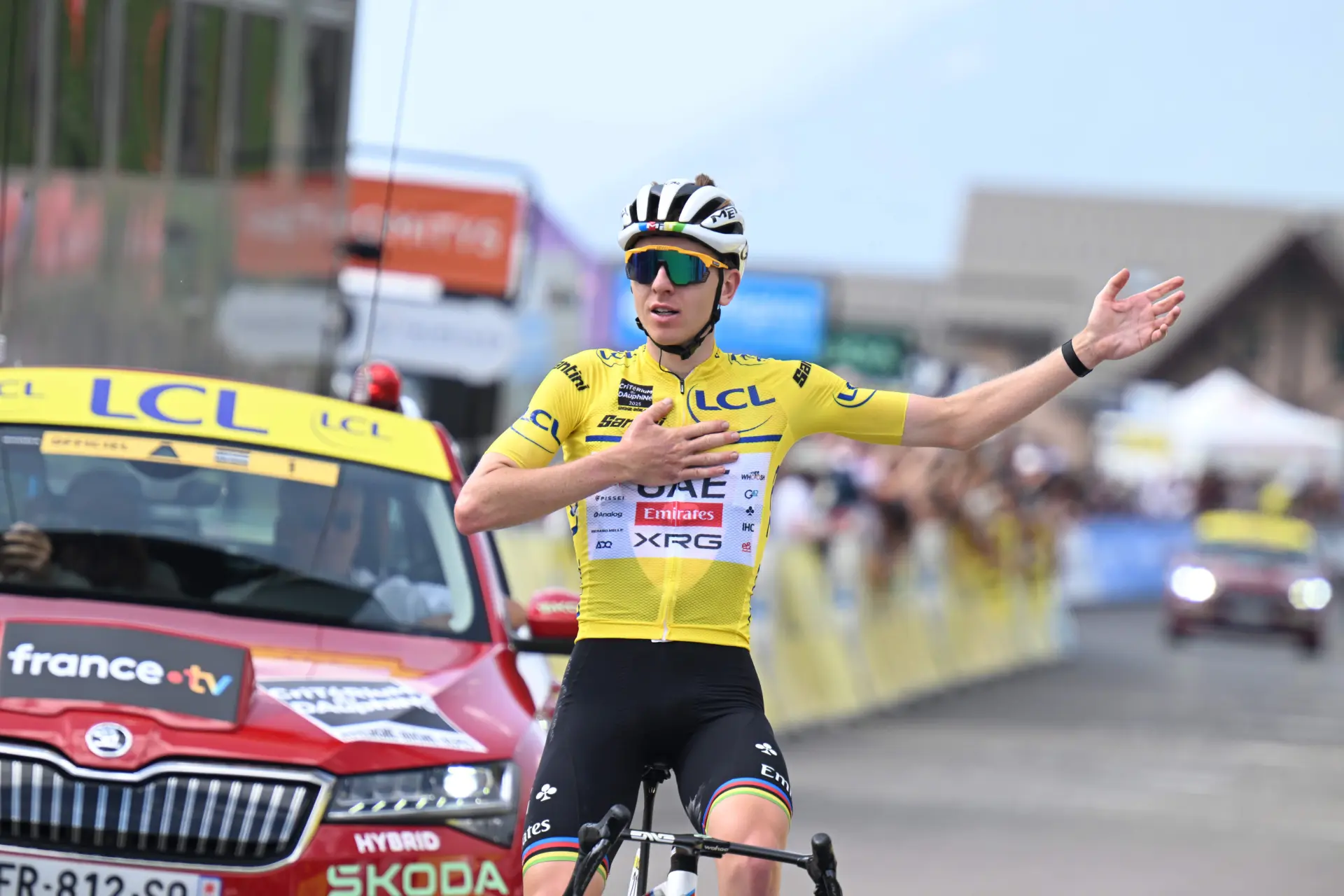 Thomas received a message about Pogacar's bizarre wattages in the Dauphiné: "I could hold that for 6, maybe 7 minutes"