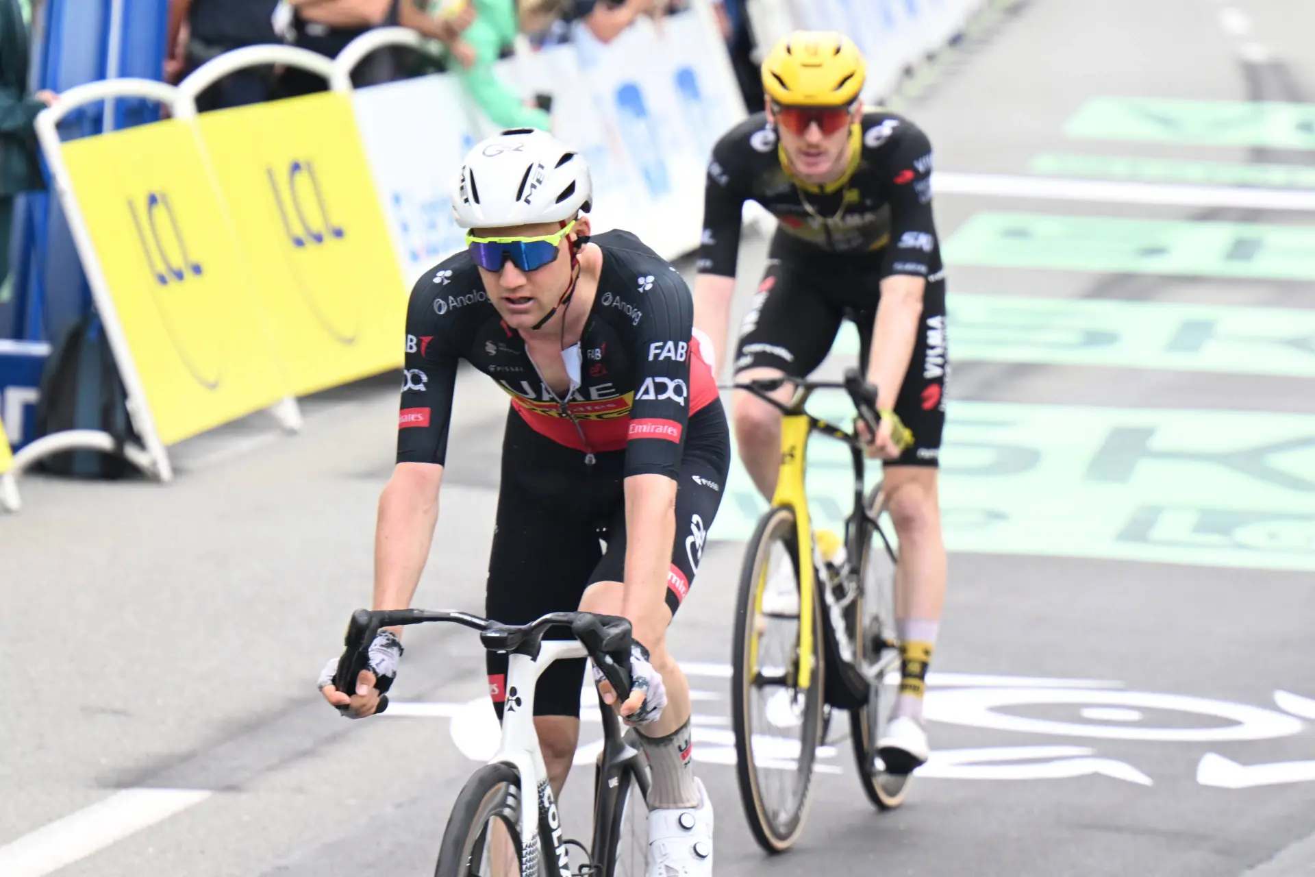 More drama between Visma | LaB and UAE in the break? "We shot ourselves in the foot"