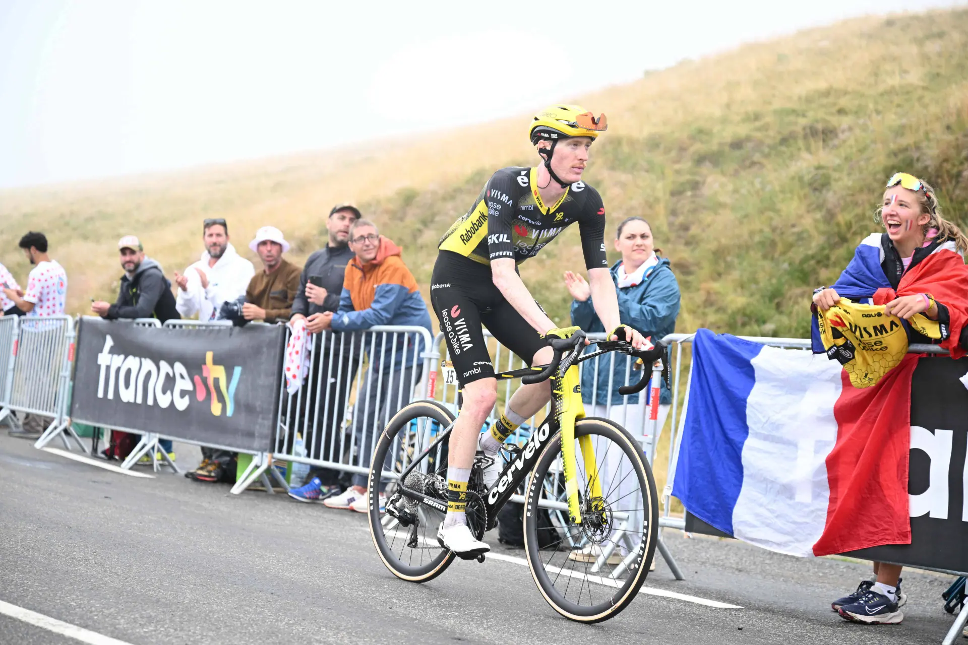 Armstrong proud of Jorgenson's attitude towards Pogacar: "He doesn't let anyone walk over him"