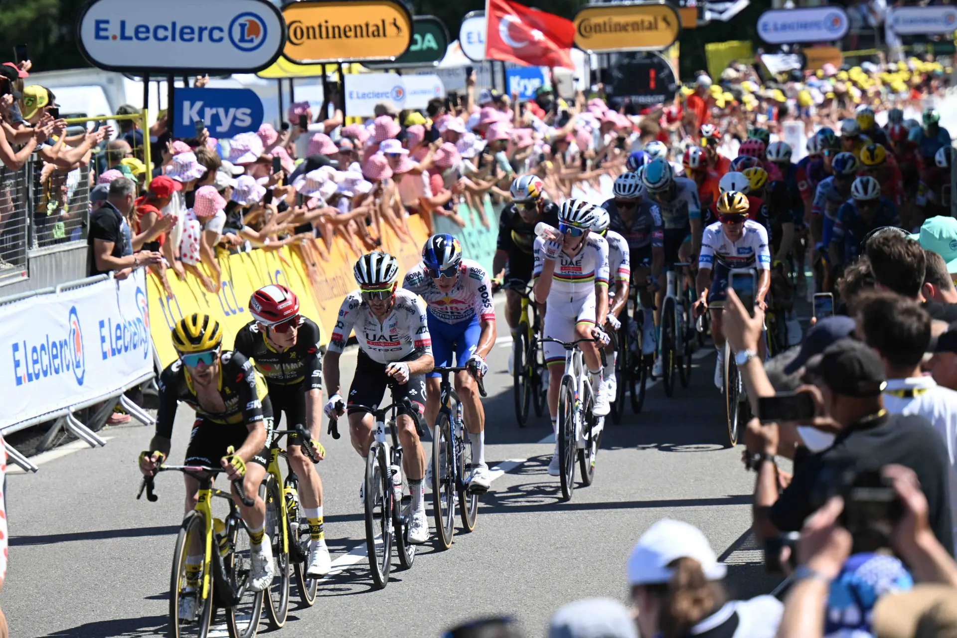 What is the mood at Visma | Lease a Bike after the route change for stage 19? "This is force majeure; the riders didn't complain"