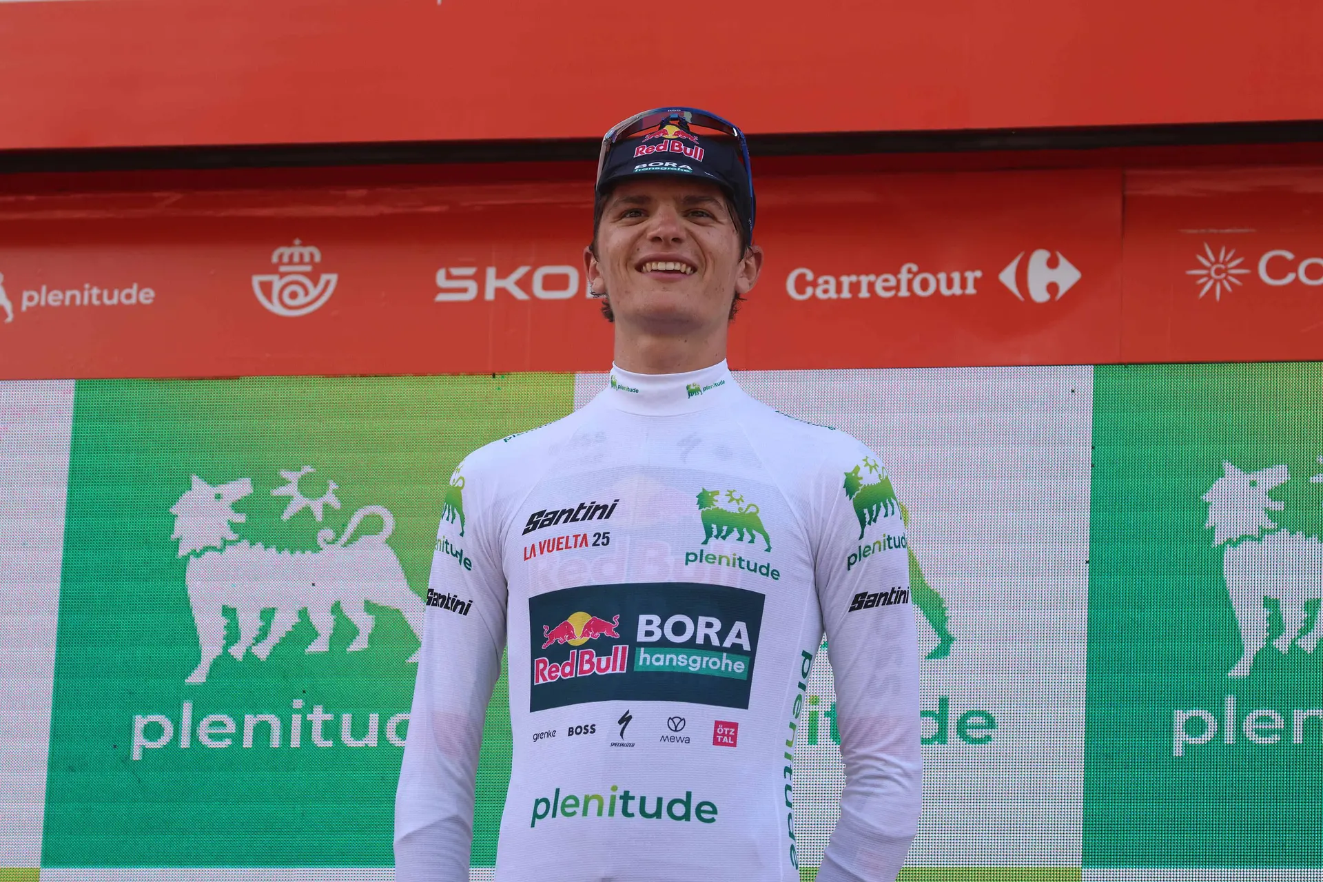 Pellizzari takes over from Ayuso but feels Tiberi breathing down his neck: "Finally a good feeling"