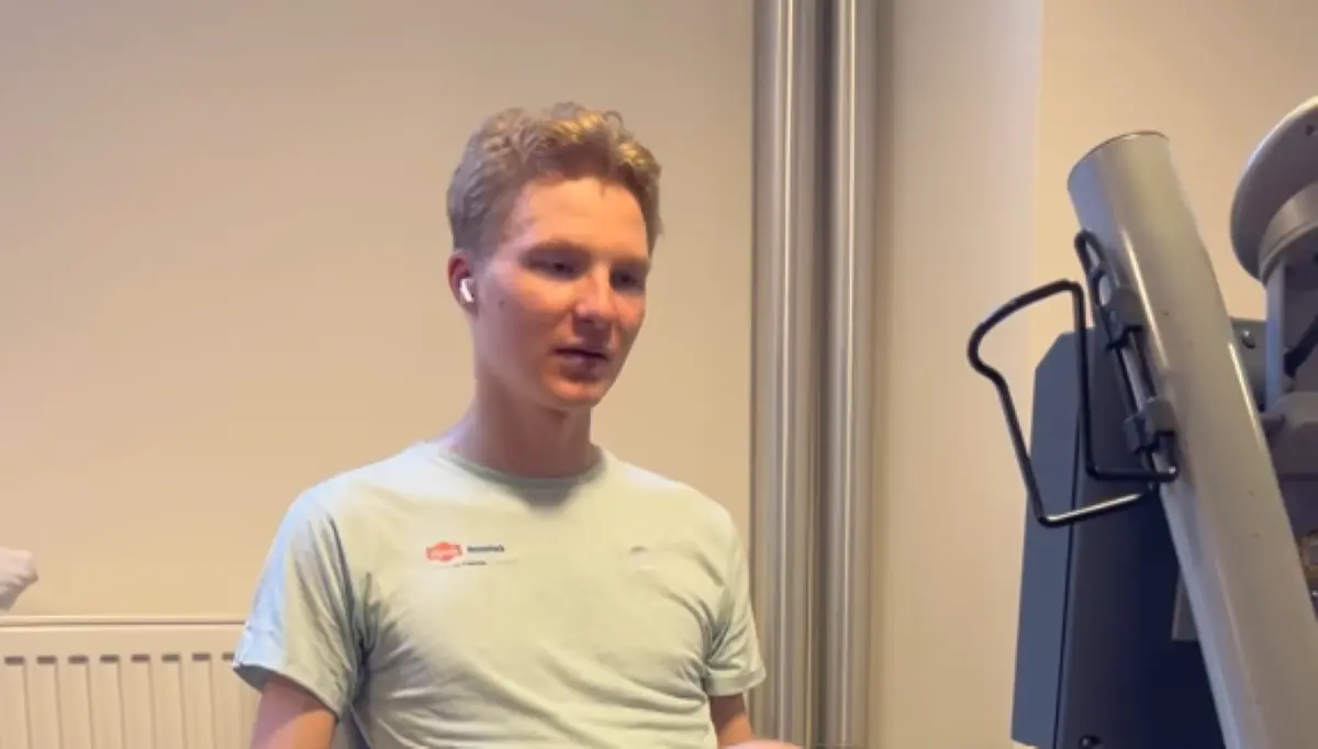 Juri Hollmann speaks for the first time about Giro crash: “Honestly, it’s a miracle I survived”