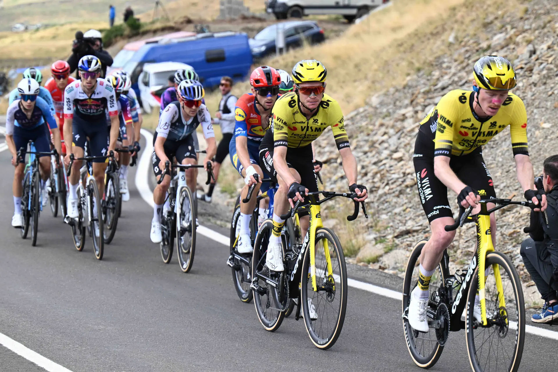 Soler and UAE take the win, but Visma | Lease a Bike's domestiques claim moral victory after grueling Vuelta mountain stage