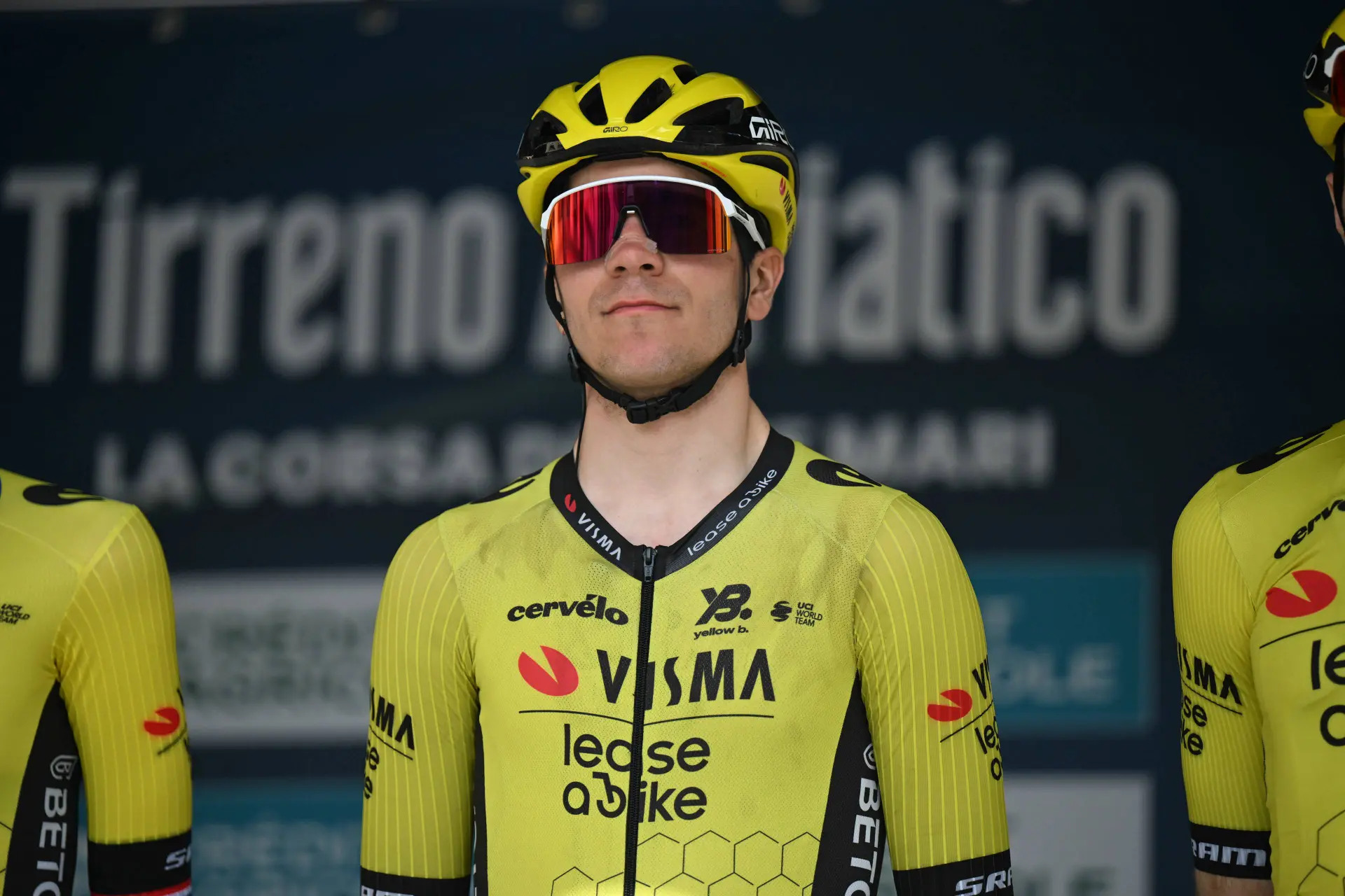 Uijtdebroeks' agent explains exit from Visma | Lease a Bike: "If you want to grow, you need the chance"