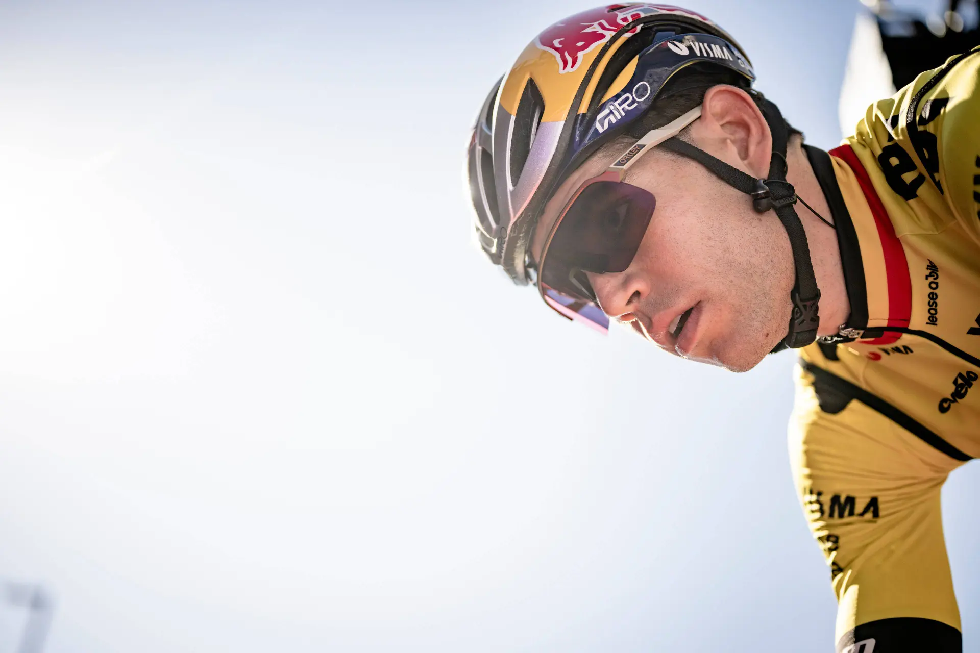 Van Aert struggles to get going after vacation: Cyclo-cross prep starts off sluggish