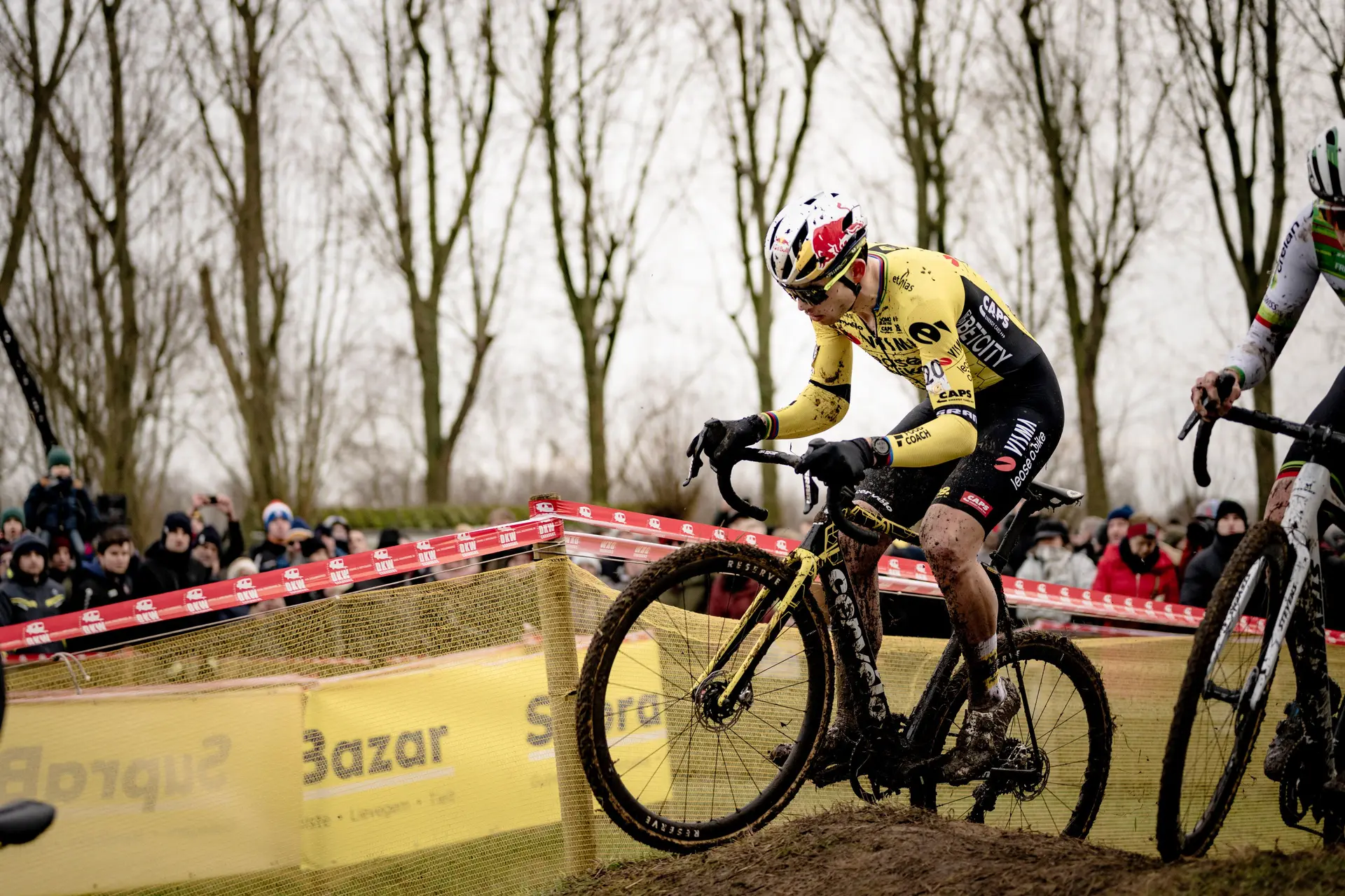 “Three races in a row is too much”: Heijboer on Van Aert’s balanced cyclo-cross schedule and World Championships doubts