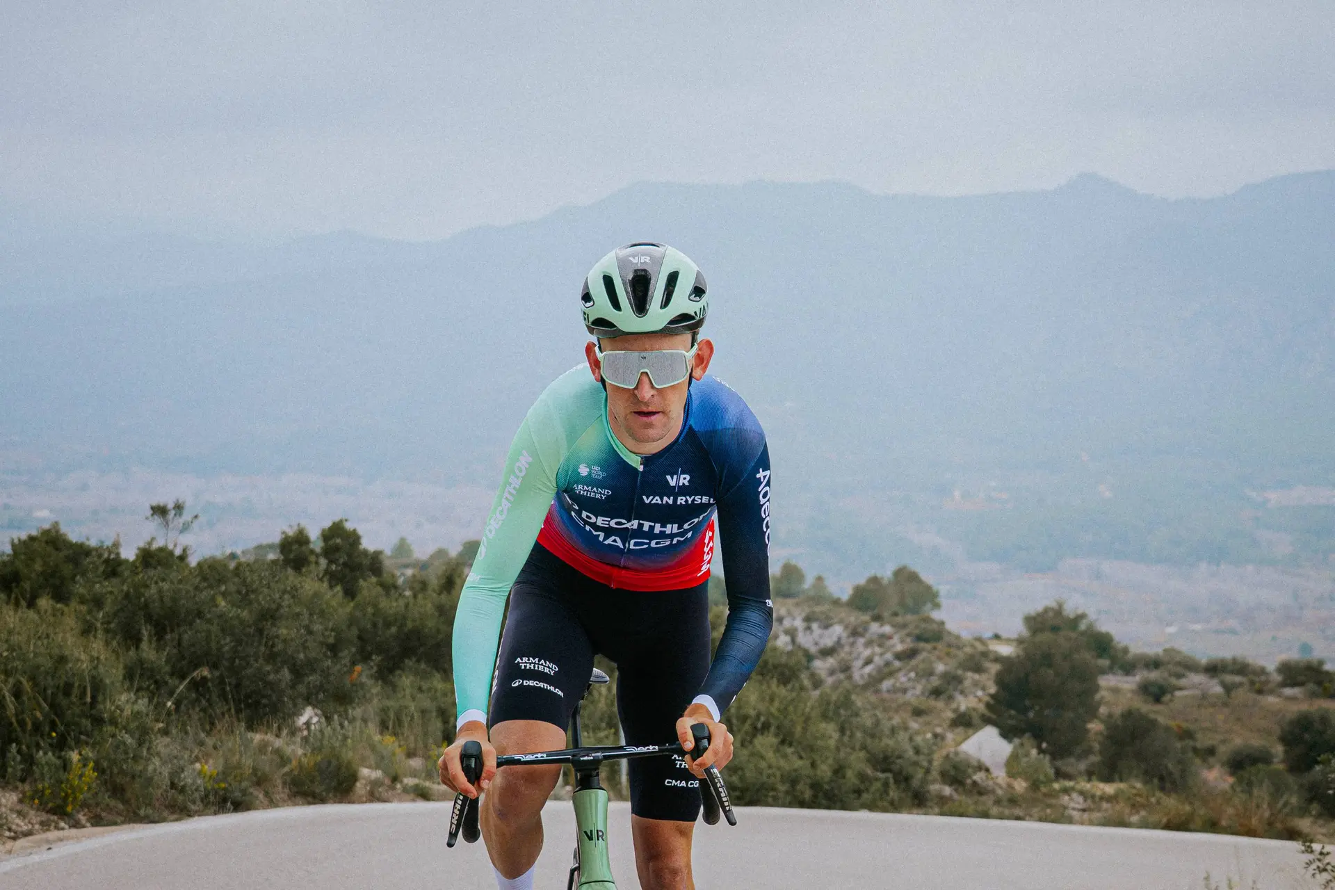 Tiesj Benoot calls for action: ‘We all need to stop riding at the front when Van der Poel and Pogacar are there’