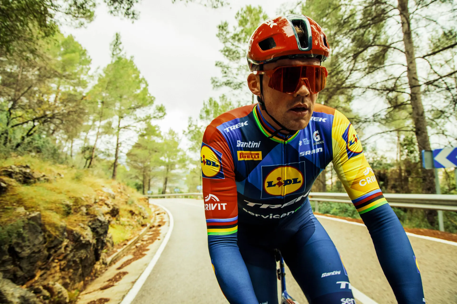 Mads Pedersen taken to hospital after crash forces early abandon at Tour of Valencia