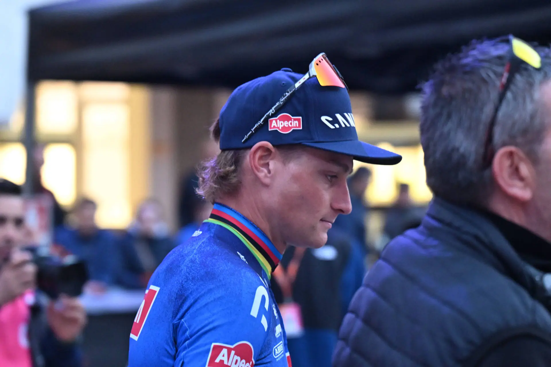 Van der Poel ready for E3 start despite painful hand injury after Milan-Sanremo
