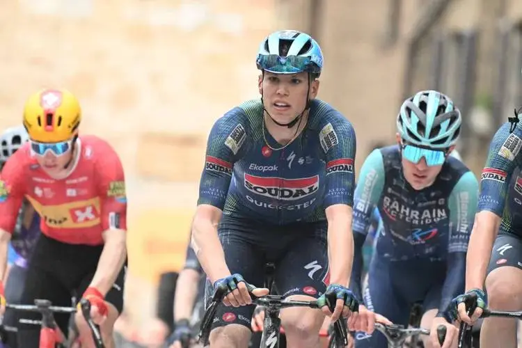Favorites stage 4 Tirreno-Adriatico 2026 | Van der Poel and Van Aert will need to be very good to have a chance