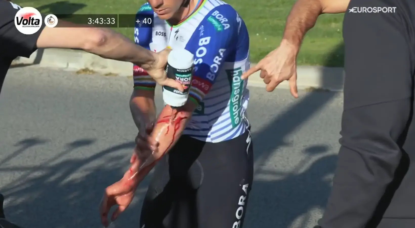 Remco Evenepoel involved in crash during chaotic Volta a Catalunya stage: what exactly happened?
