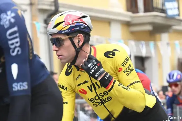 Bakelants on friend Van Aert: “We must not create fear by repeating the same thing”